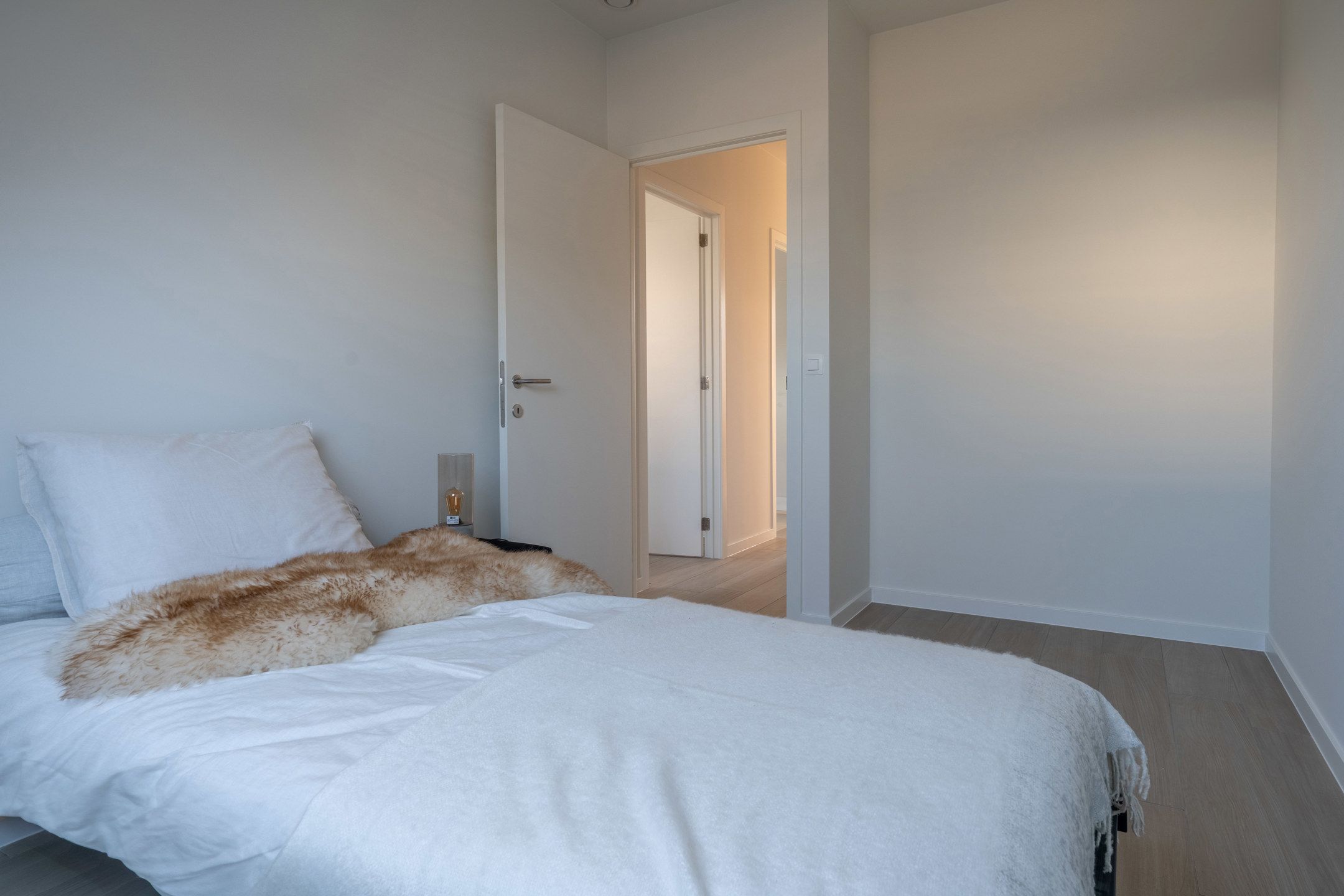 Knappe energiezuinige woningen met 5 slpks en garage foto 14