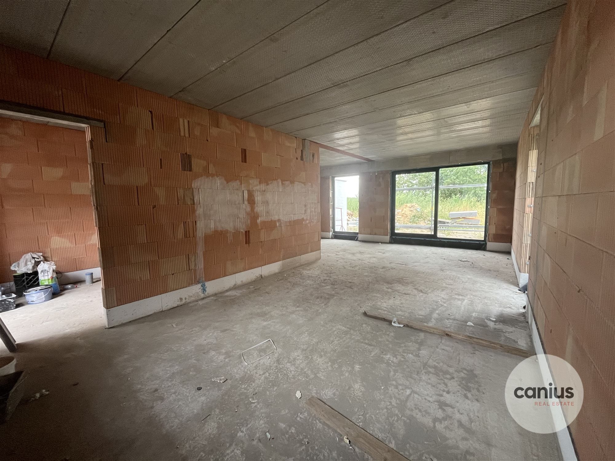 LANDELIJK EN LUXUEUS WONEN IN SINT-TRUIDEN foto 4