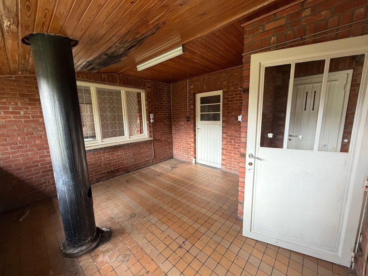 Genk-Bret, Bonderstraat 49: Te renoveren woning met charme en potentieel op een perceel van 8a 05ca. foto 13