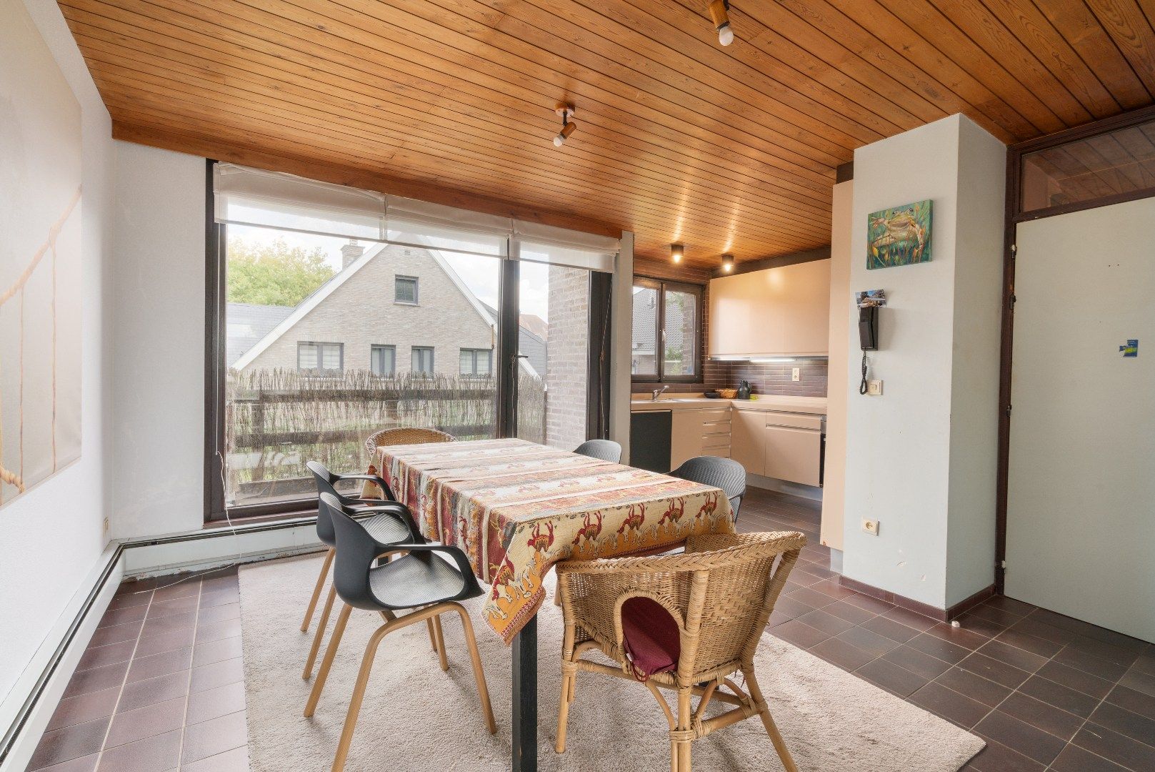 Architecturale woning met garage en ruime tuin! foto 10