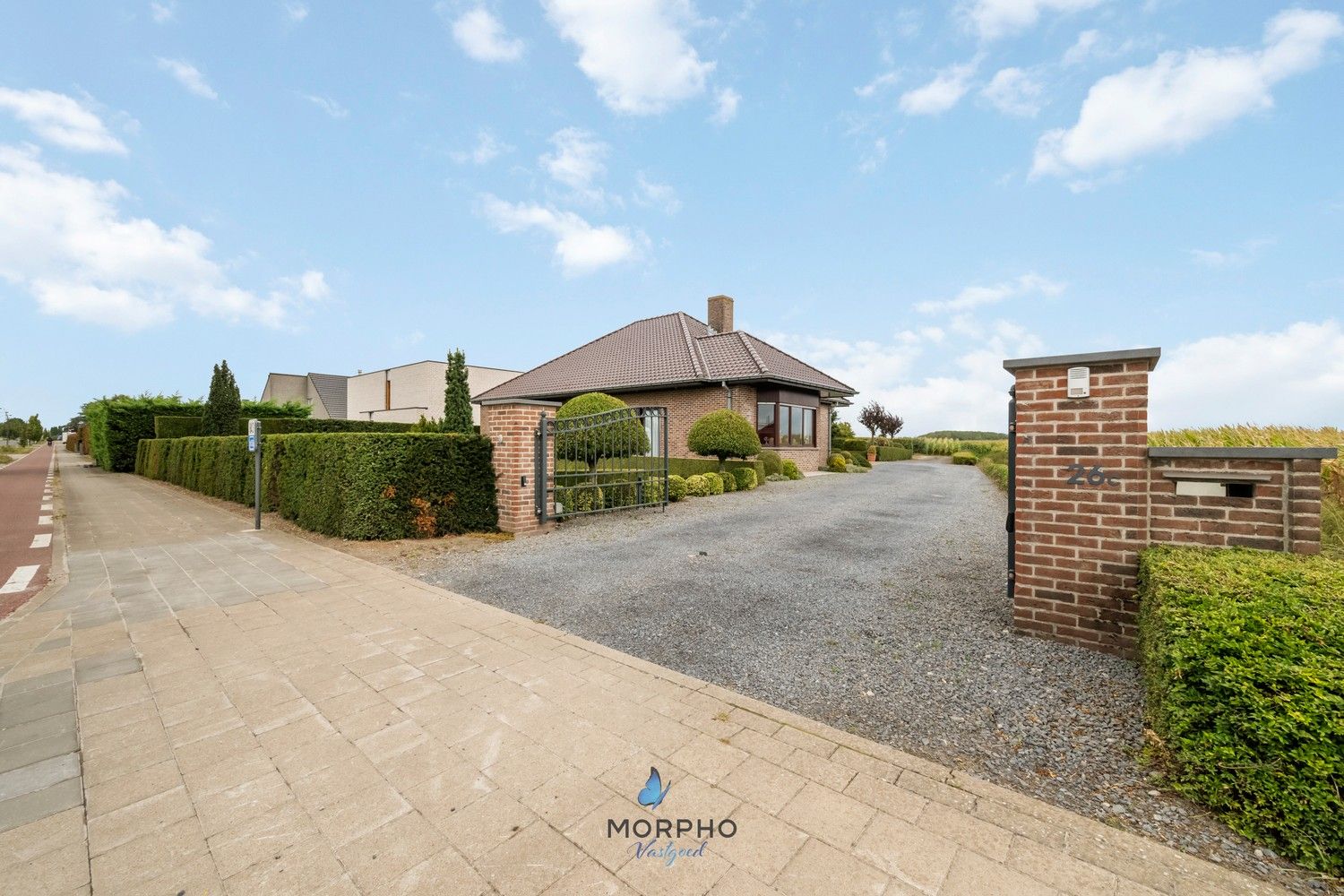 Landelijke villa te huur in Zwevezele met 2 slpks, tuin, privacy en prachtig uitzicht foto {{pictureIndex}}