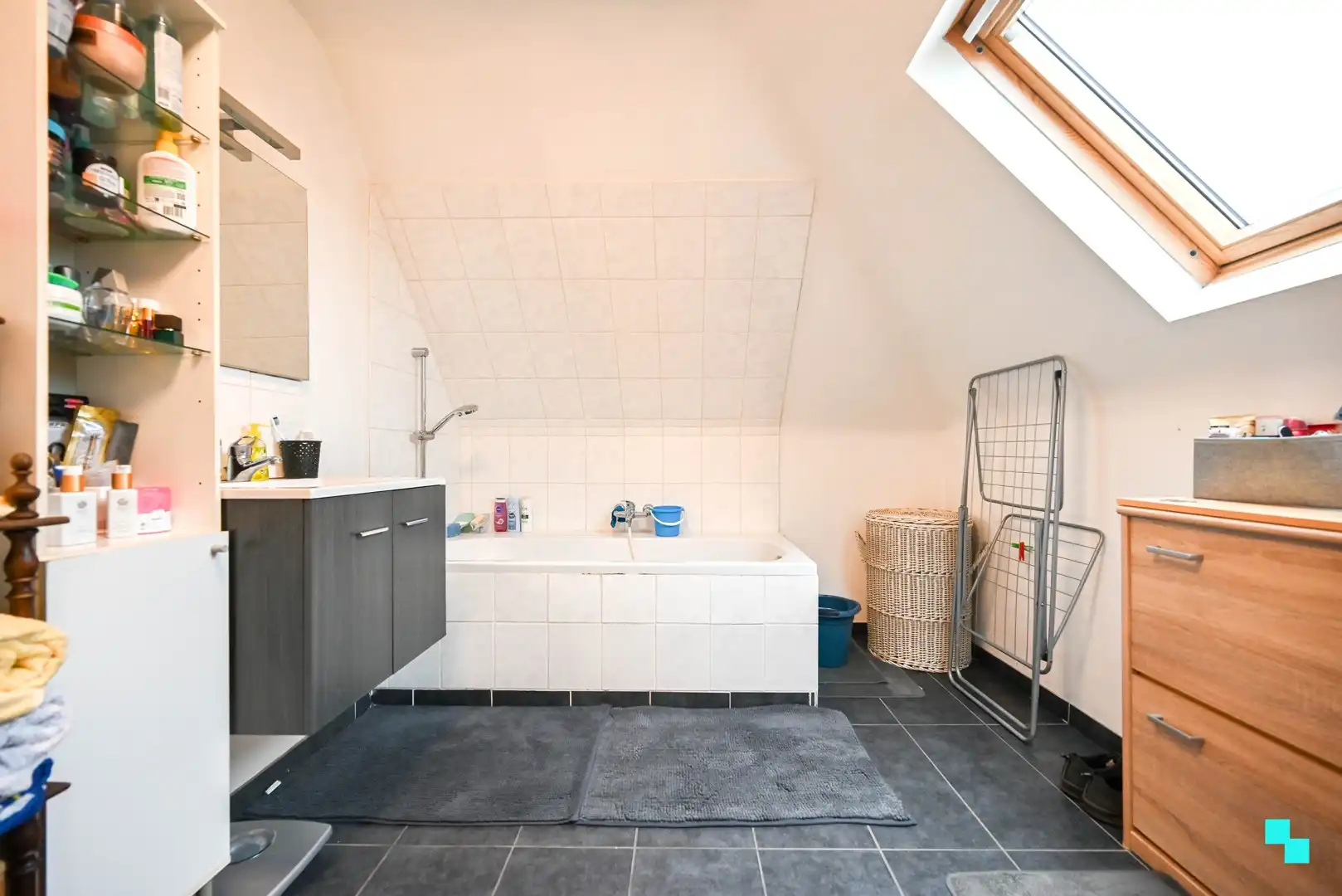 Investeringsappartement nabij centrum Wielsbeke foto 12