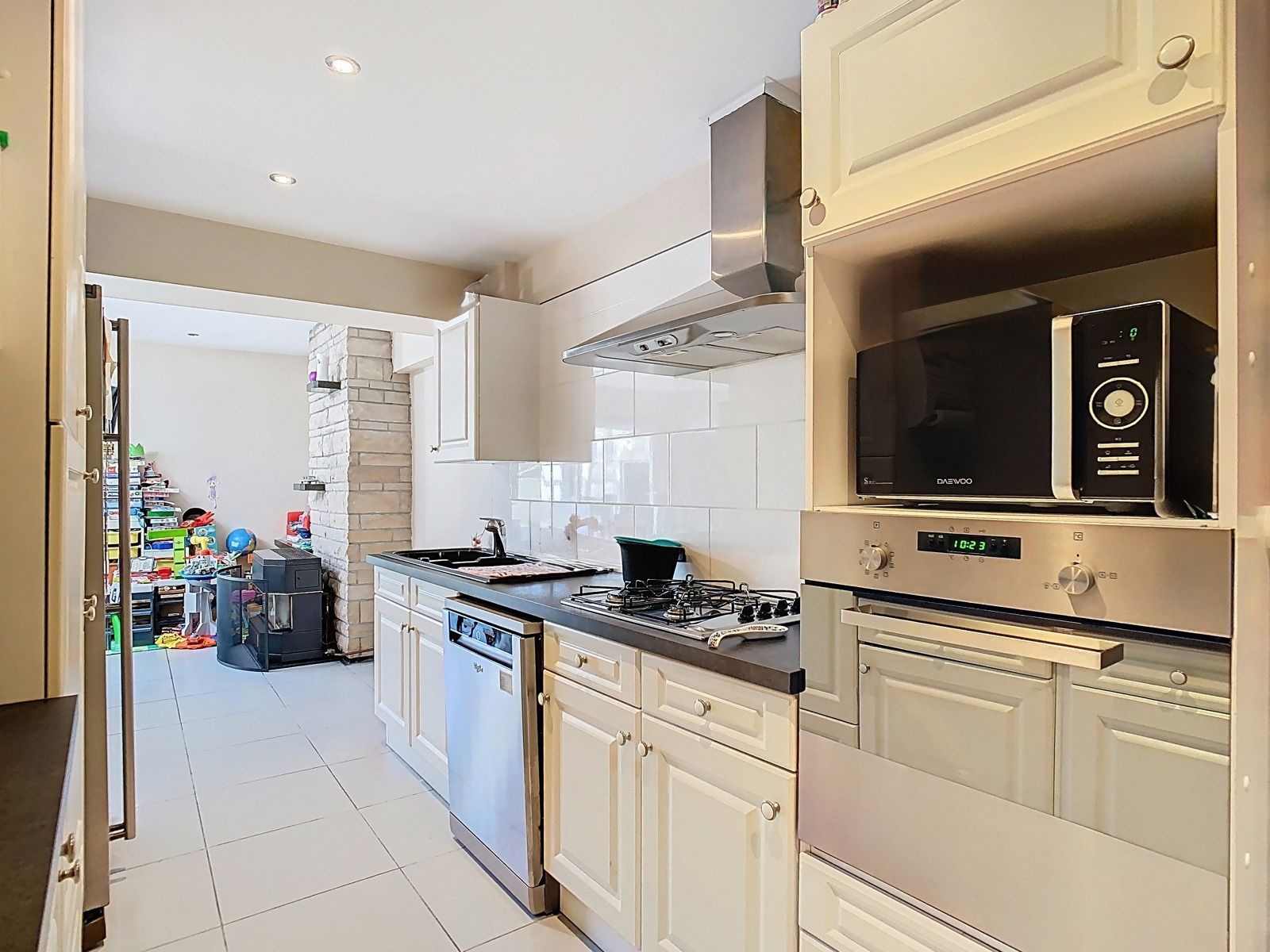 Woning met 3 SLPK, Ruime Garage én Tuin, op een Toplocatie! foto 11