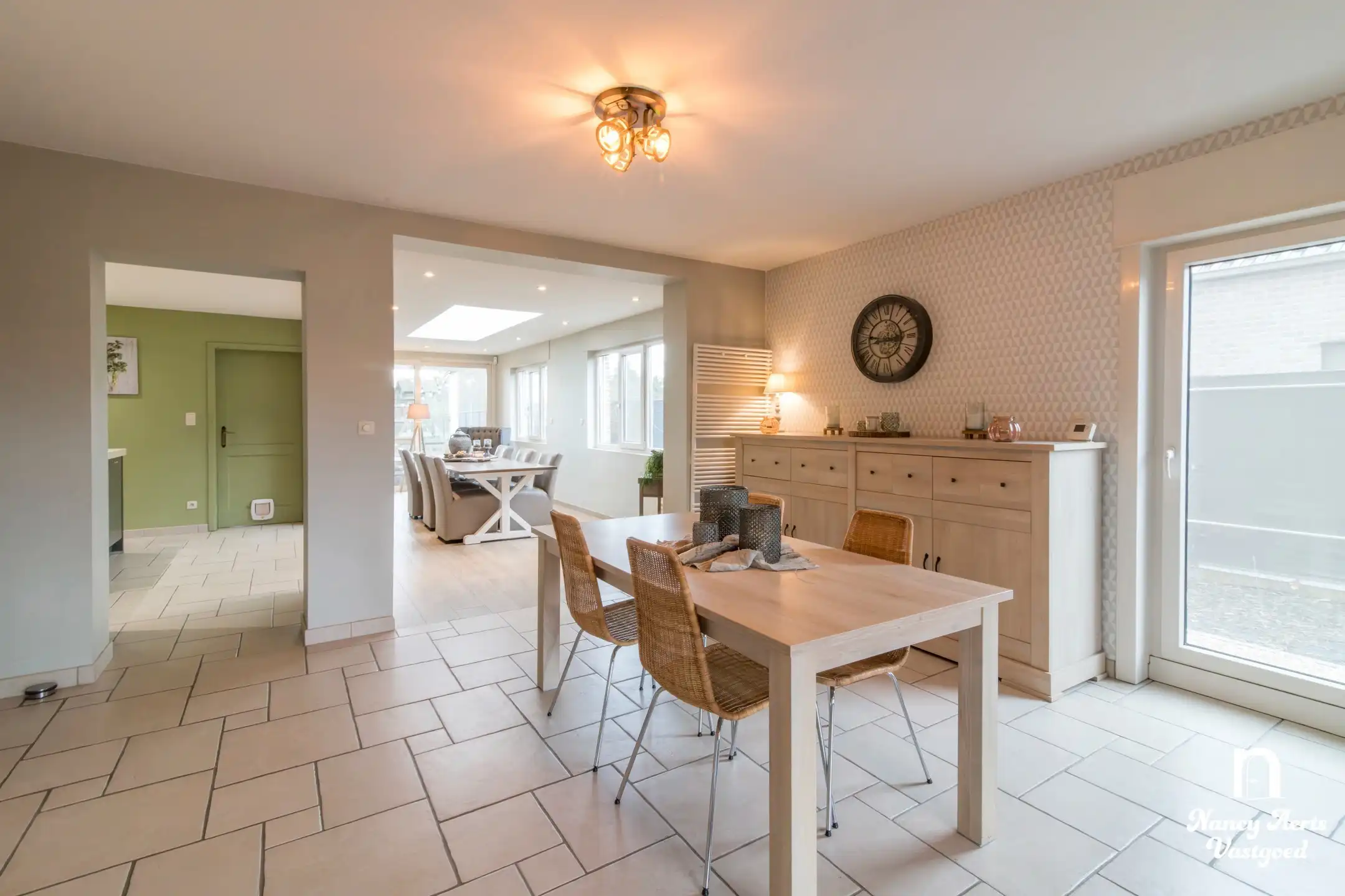 Lichtrijke gezinswoning met open zicht in Stal-Koersel foto 11