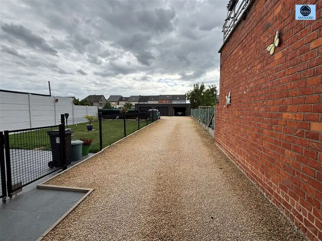 Parking/Garagebox foto 2