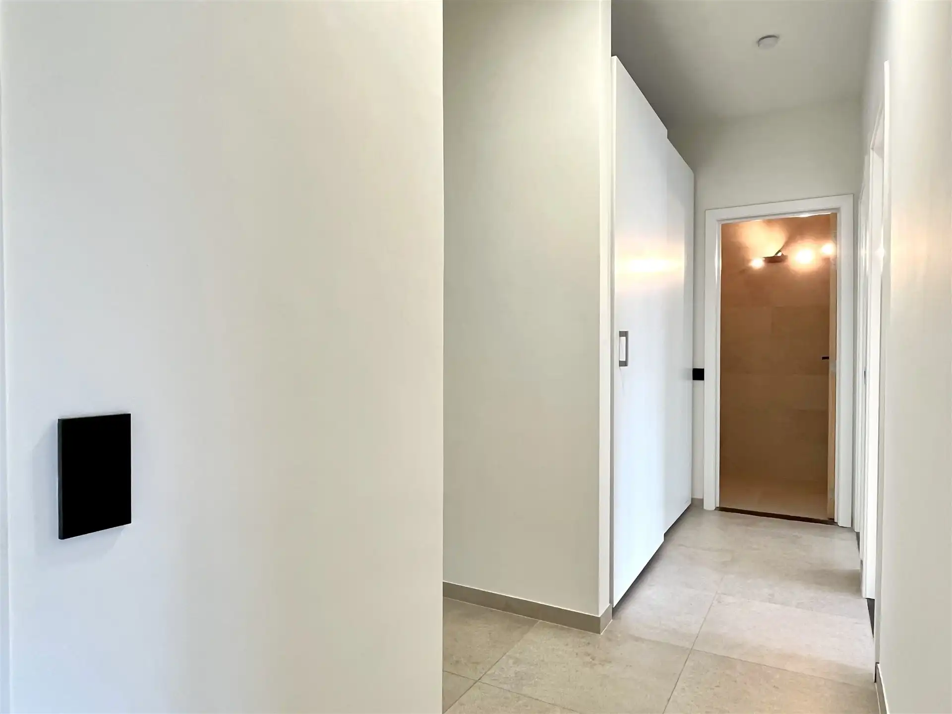 Ruim appartement met 3 slaapkamers! foto 7