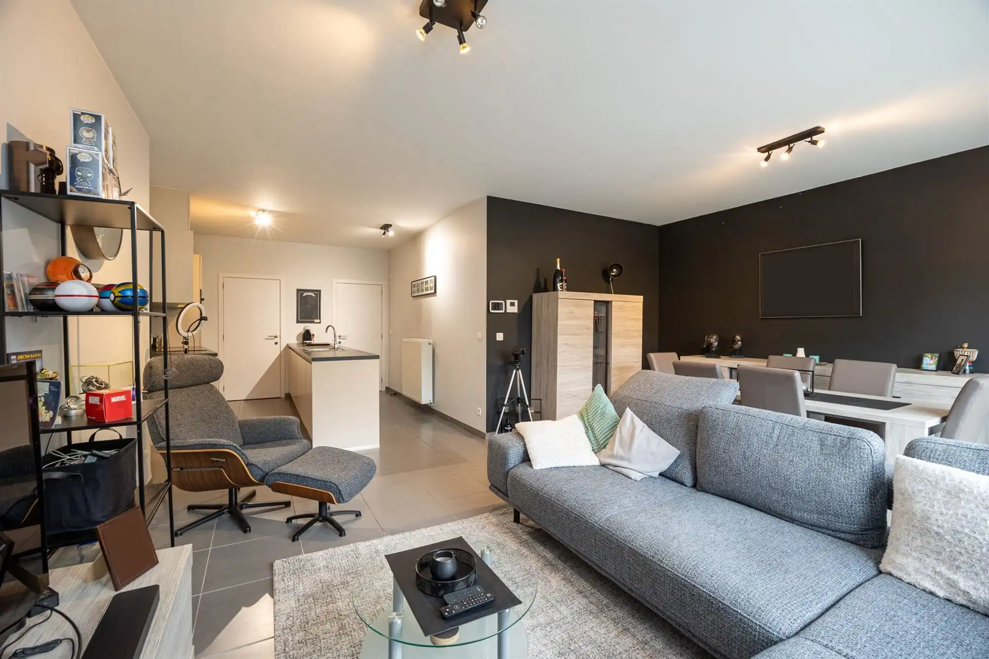 Gelijkvloers appartement met ruime tuin foto 2