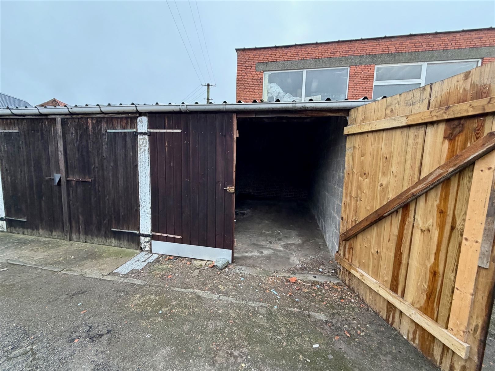 Garagebox foto {{pictureIndex}}