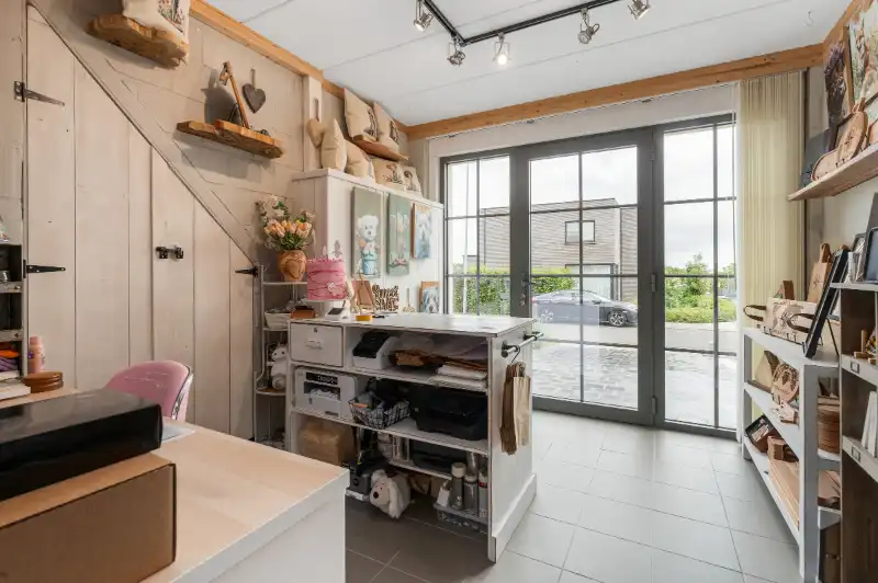 Recente woning te koop, unieke opportuniteit foto 9