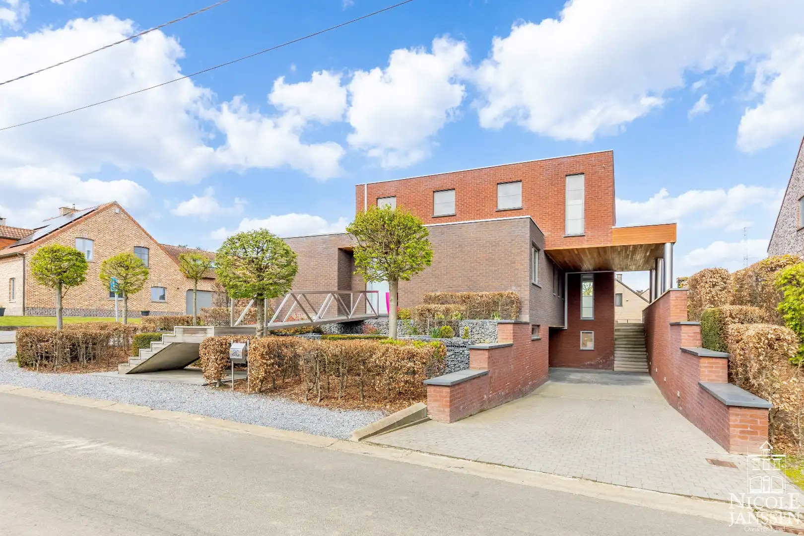 Zeer moderne en luchtige woning met twee slaapkamers gelegen op een rustige locatie foto 42