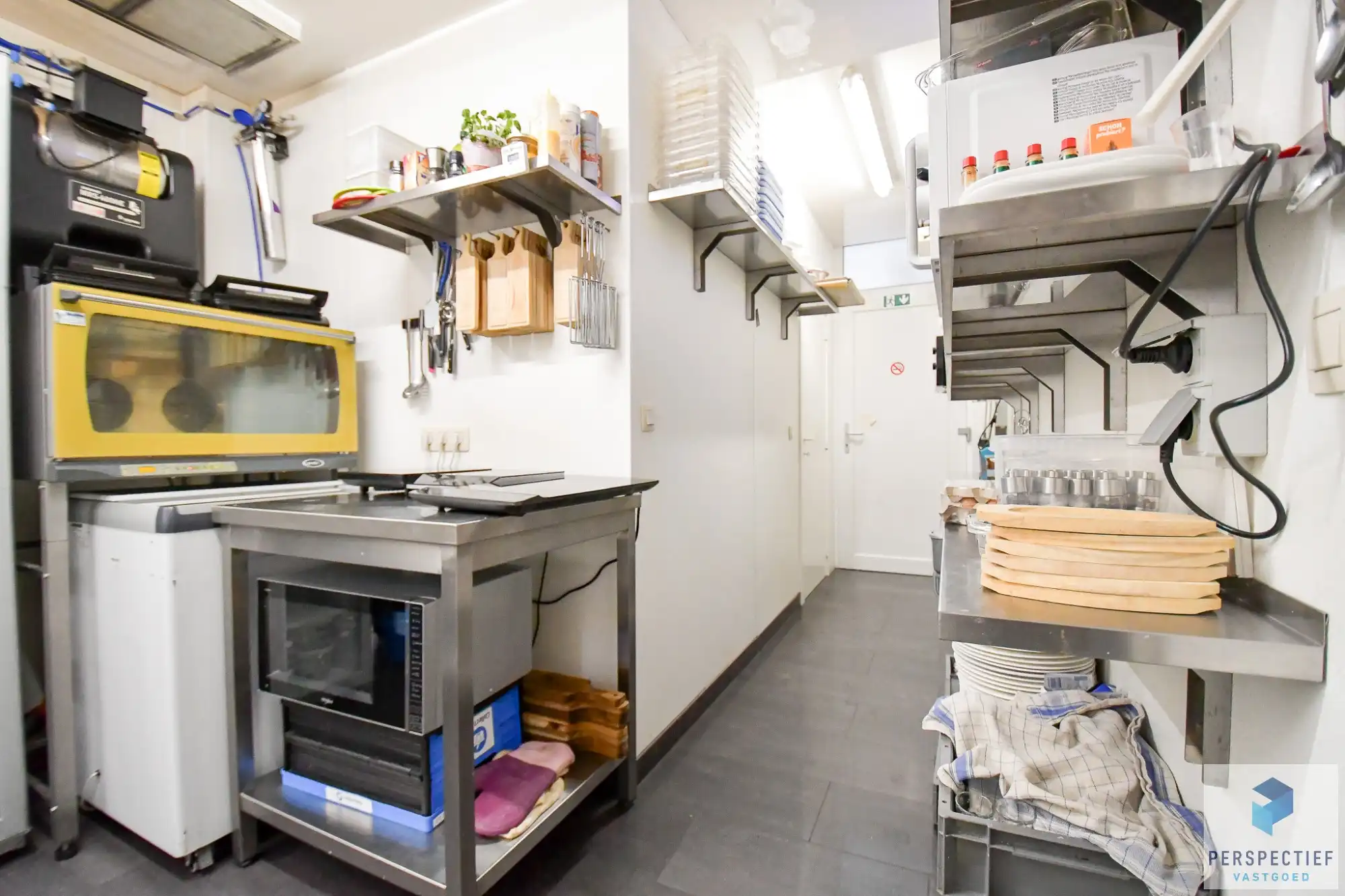 Recente handelsruimte ingericht als koffie/ontbijtzaak in het centrum van Oedelem foto 14