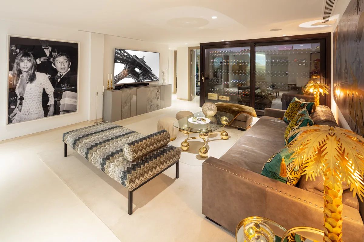 Spectaculaire villa met panoramisch uitzicht in Nueva Andalucía - luxe levensstijl in de iconische golfvallei van Marbella foto 10