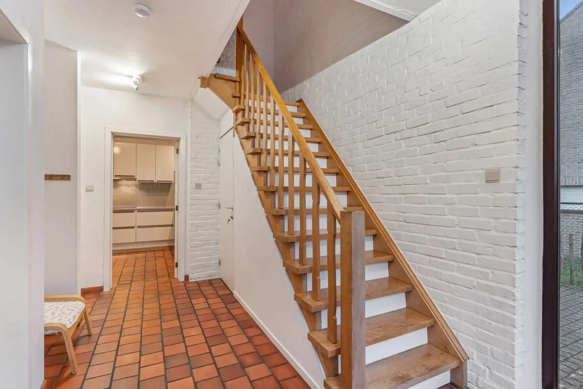 Instapklare woning met veel licht en uitbreidingsmogelijkheden te Heusden-Zolder foto 3