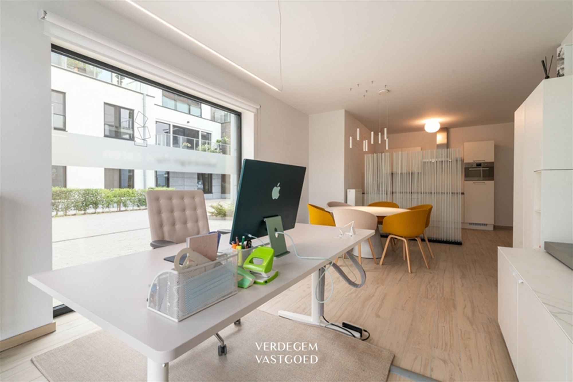 Instapklaar gelijkvloers appartement met ondergrondse autostaanplaats in rustige omgeving foto 4