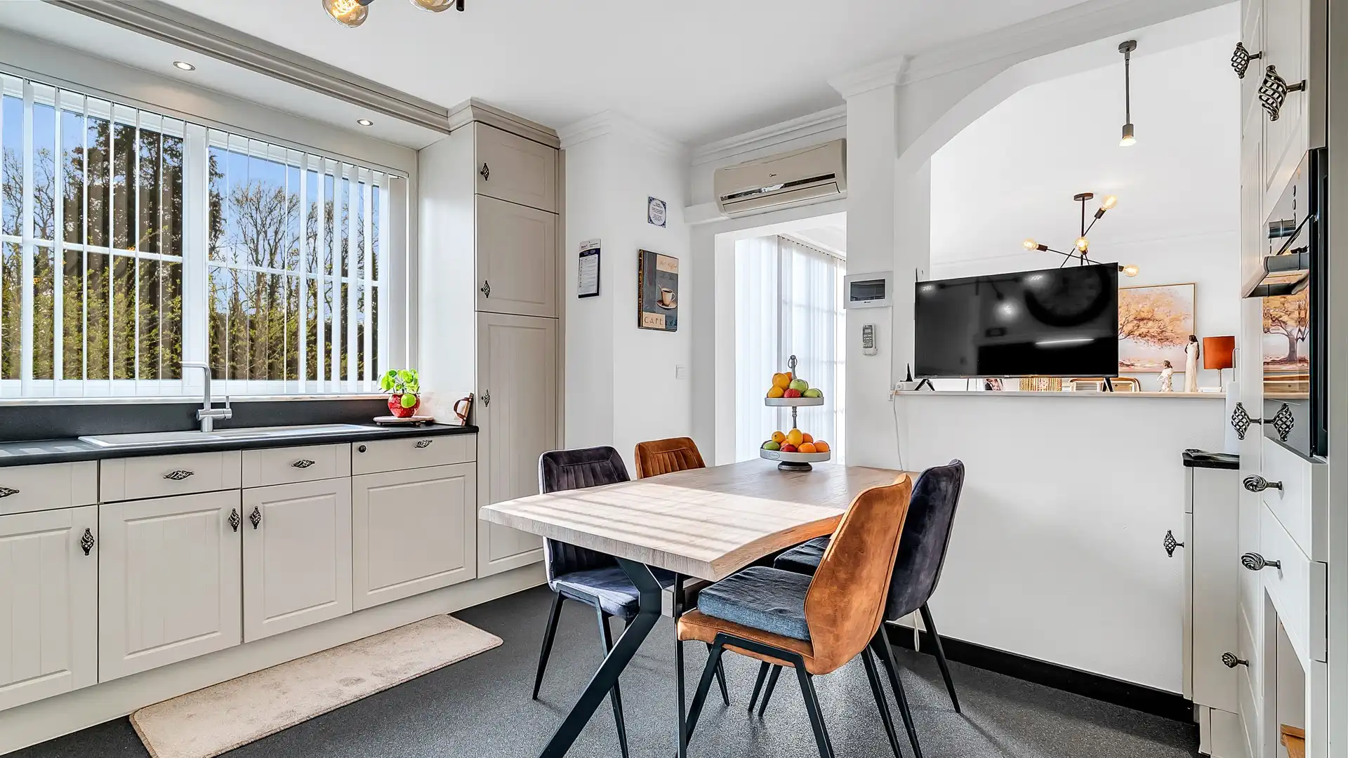 Energiezuinige open bebouwing met 4 slpkrs in Genk (Bret) foto 8