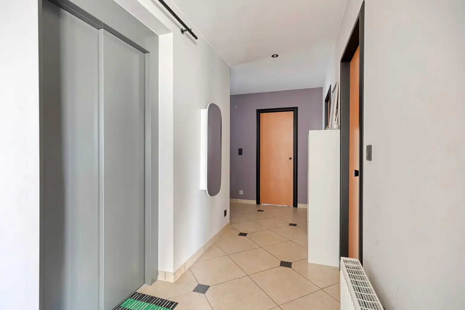 Ruim penthouse met 5 slaapkamers, 2 zuid terrassen en garage foto 5