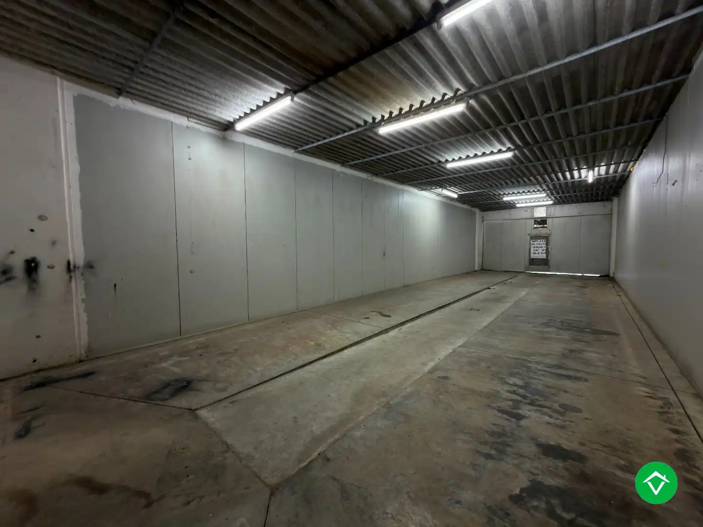 Opslagruimte te huur te Vladslo  foto 6