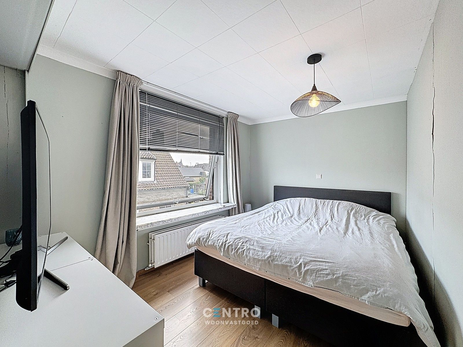 RESIDENTIEEL gelegen villa met 3 slpks, garage én ZUIDger. tuin! foto 13