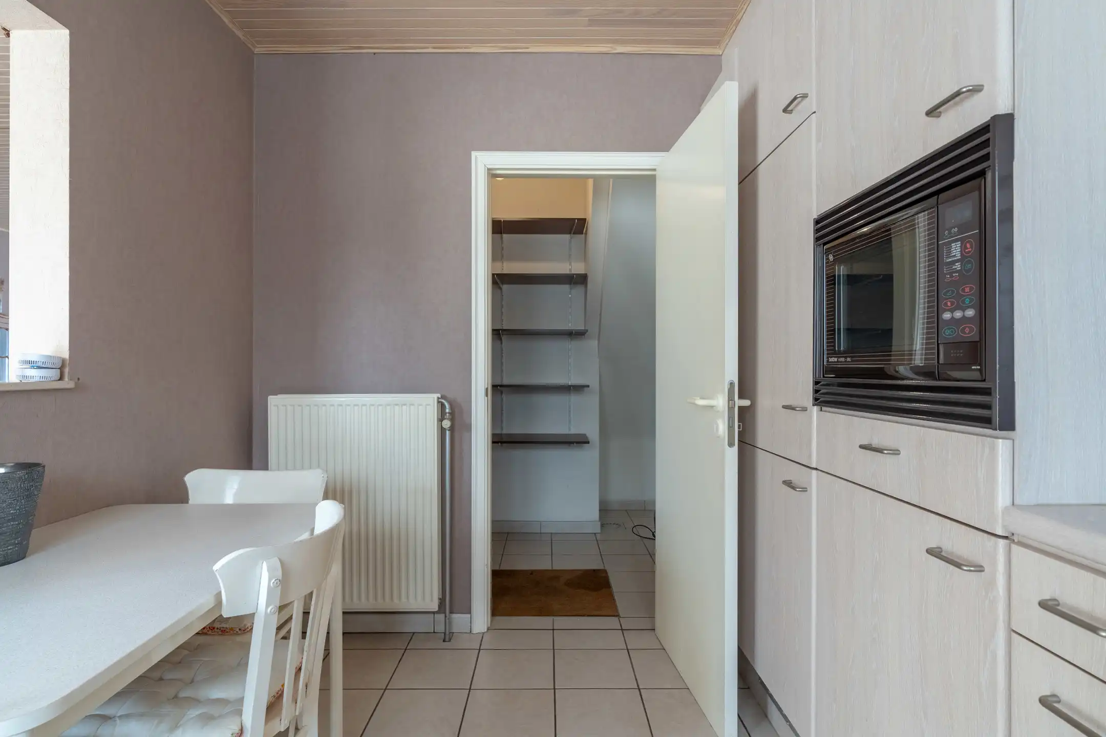 Zeer gunstig gelegen woning met 3 slpks en dubbele garage foto 13