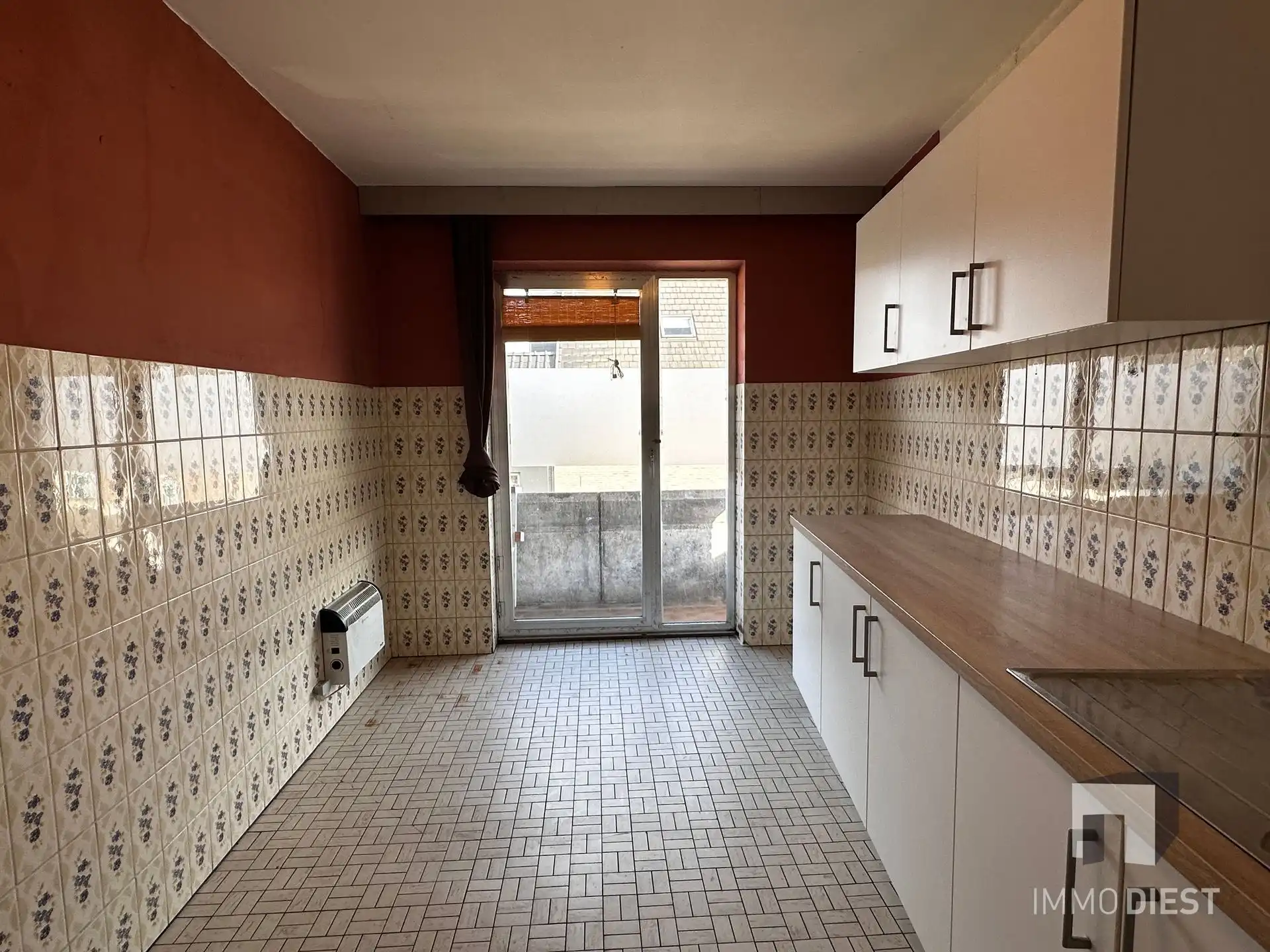 Appartement met 3 slpks, garage en kelder foto 10