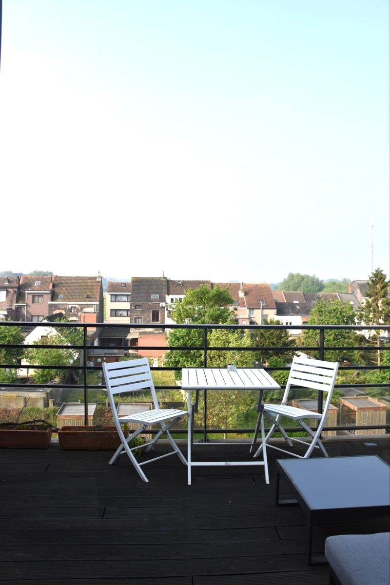 Modern energiezuinig appartement met ZW gericht terras foto 9