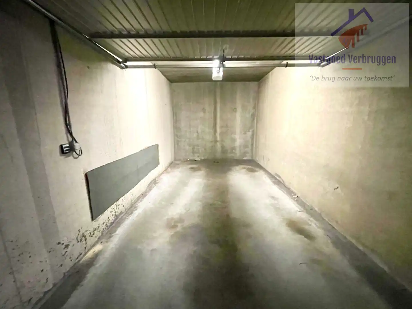 Te huur: Garagebox - Parking De Burcht foto 3