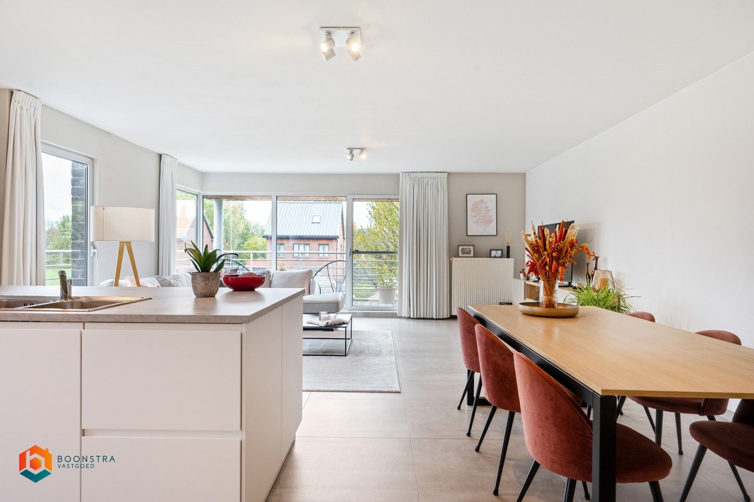 Gerenoveerd appartement met 2 slpkrs en gunstig EPC te Putte foto 3