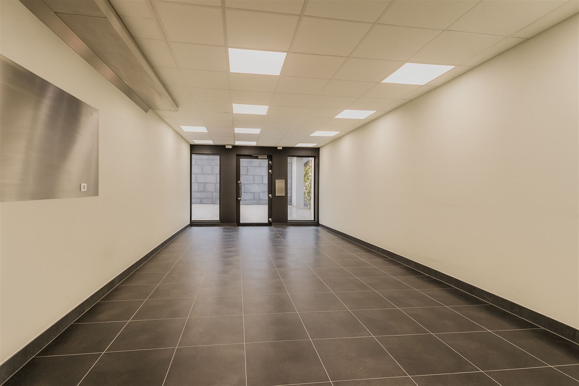 Veelzijdig handelspand in centrum Mechelen foto 4