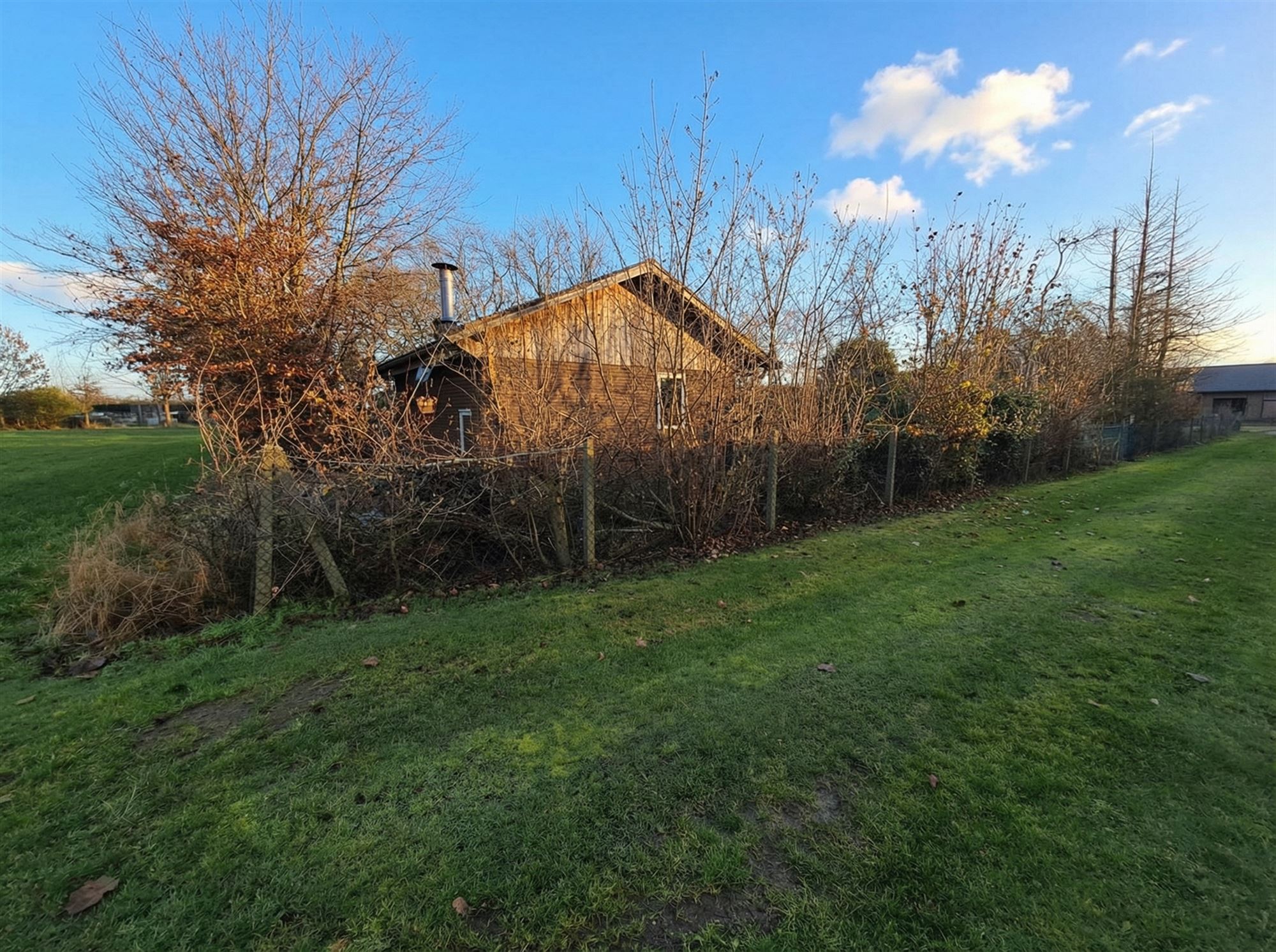 Top gelegen bouwperceel van 990 m² met een breedte van 18 m. foto 9