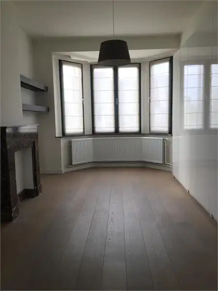 STADSWONING MET STADSTUIN EN PRAKTIJKRUIMTE foto 10