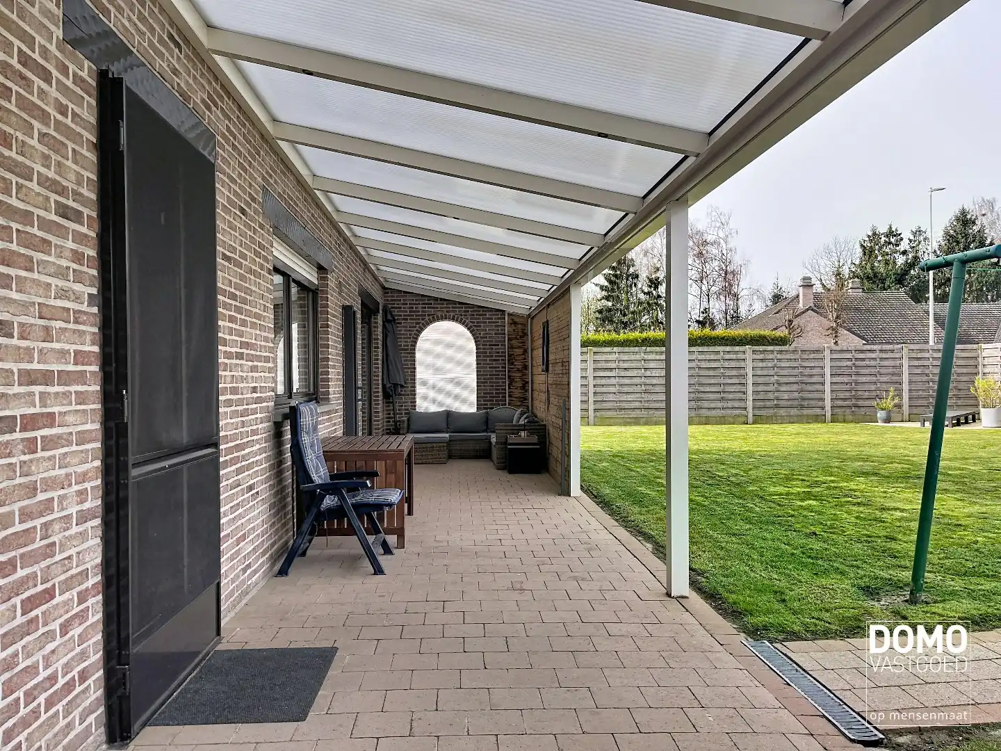 RUIME, LICHTRIJKE OPEN BEBOUWING MET ZONNIGE TUIN TE HALEN foto 20