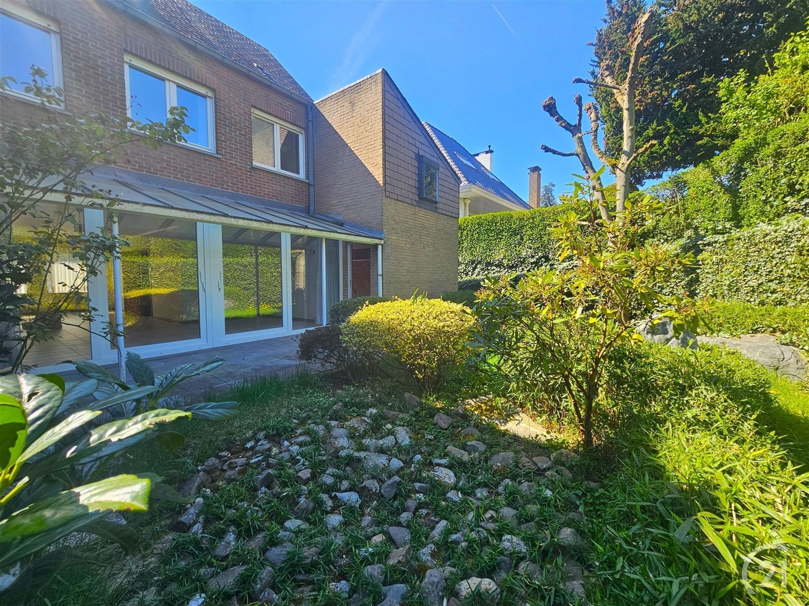 Charmante eengezinswoning op een rustige locatie in de directe nabijheid van het centrum foto 3