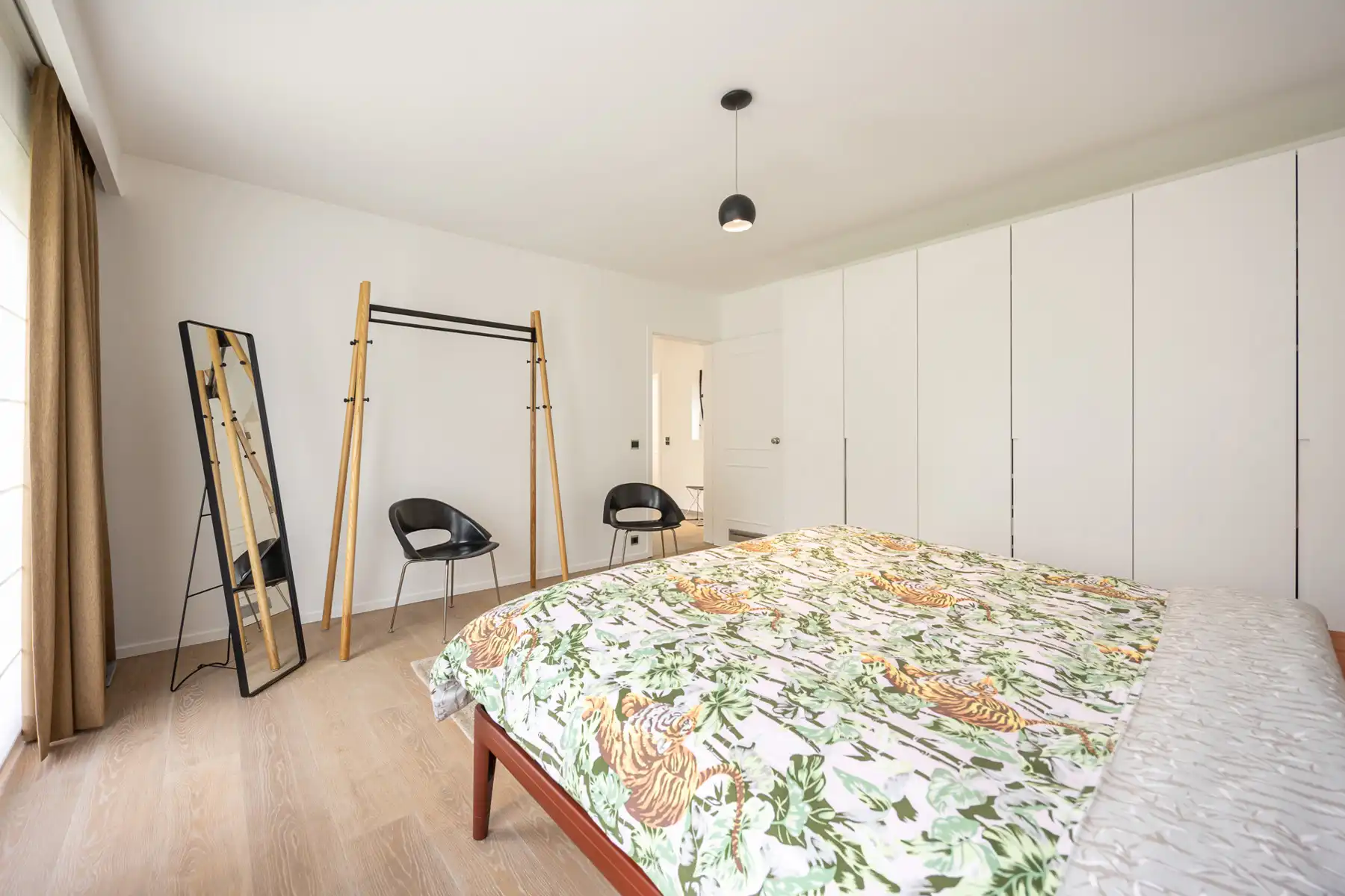 Degelijke en energiezuinige villa  op ca. 1000 m2 foto 16