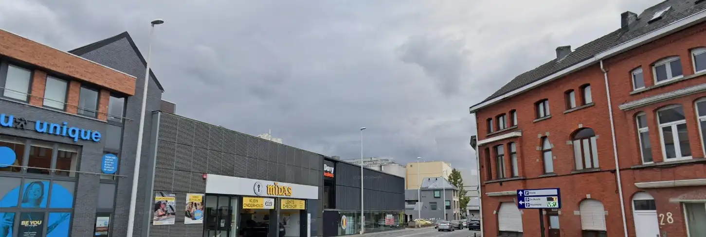 Uitzonderlijk hoekpand: modern commercieel gebouw op strategische zichtlocatie in Aalst foto 9