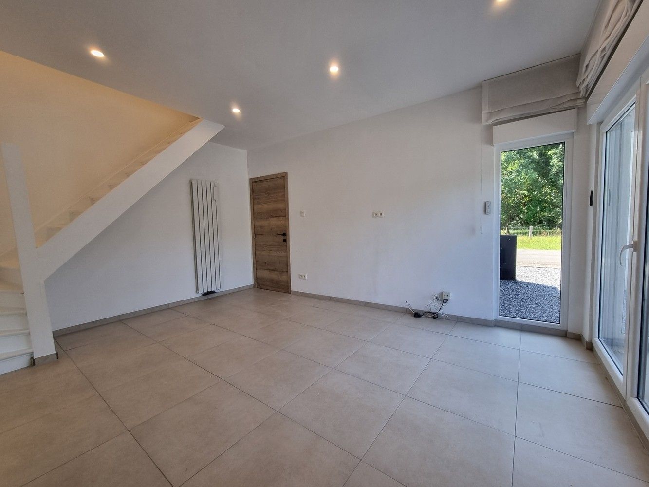 Mooie, gerenoveerde woning met prachtig terras en ruime tuin foto 13