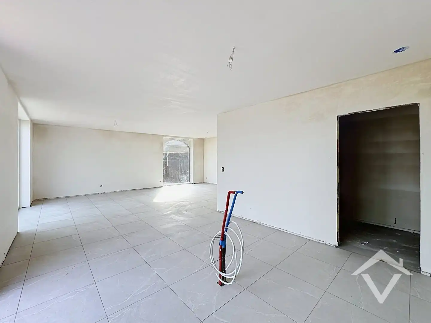 Nieuwbouwwoning met 4 slaapkamers te Westkerke foto 8