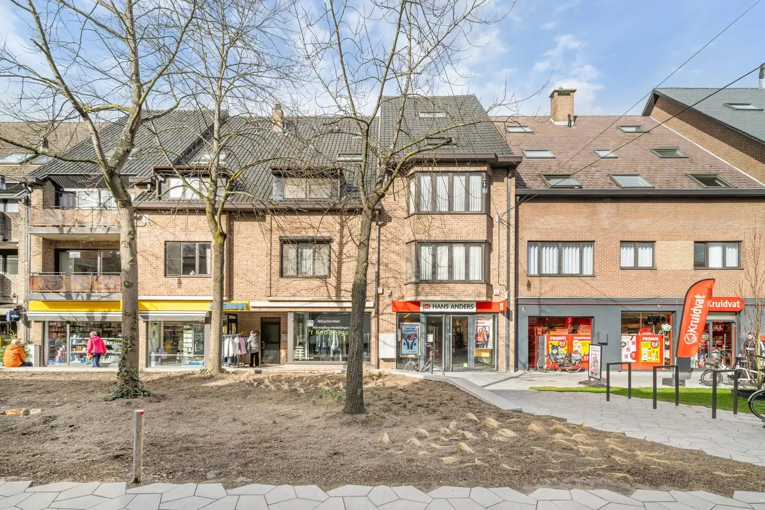 Opbrengsteigendom in het hartje van Houthalen centrum! (8 entiteiten) foto 3