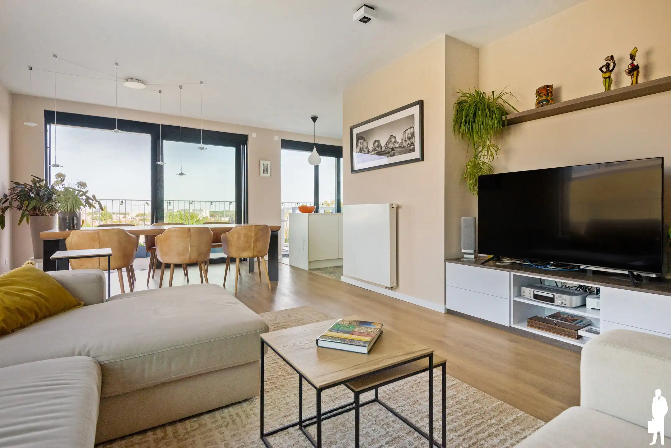 Ruime penthouse te Deurne-Zuid foto 2