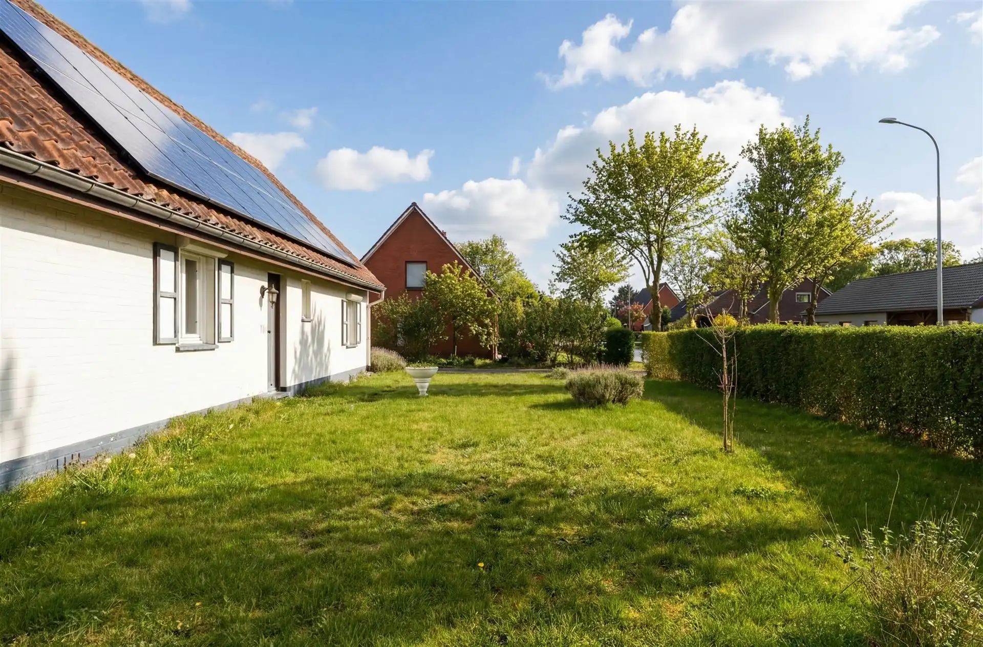 Open bebouwing in rustige wijk te Nazareth-De Pinte! foto 2