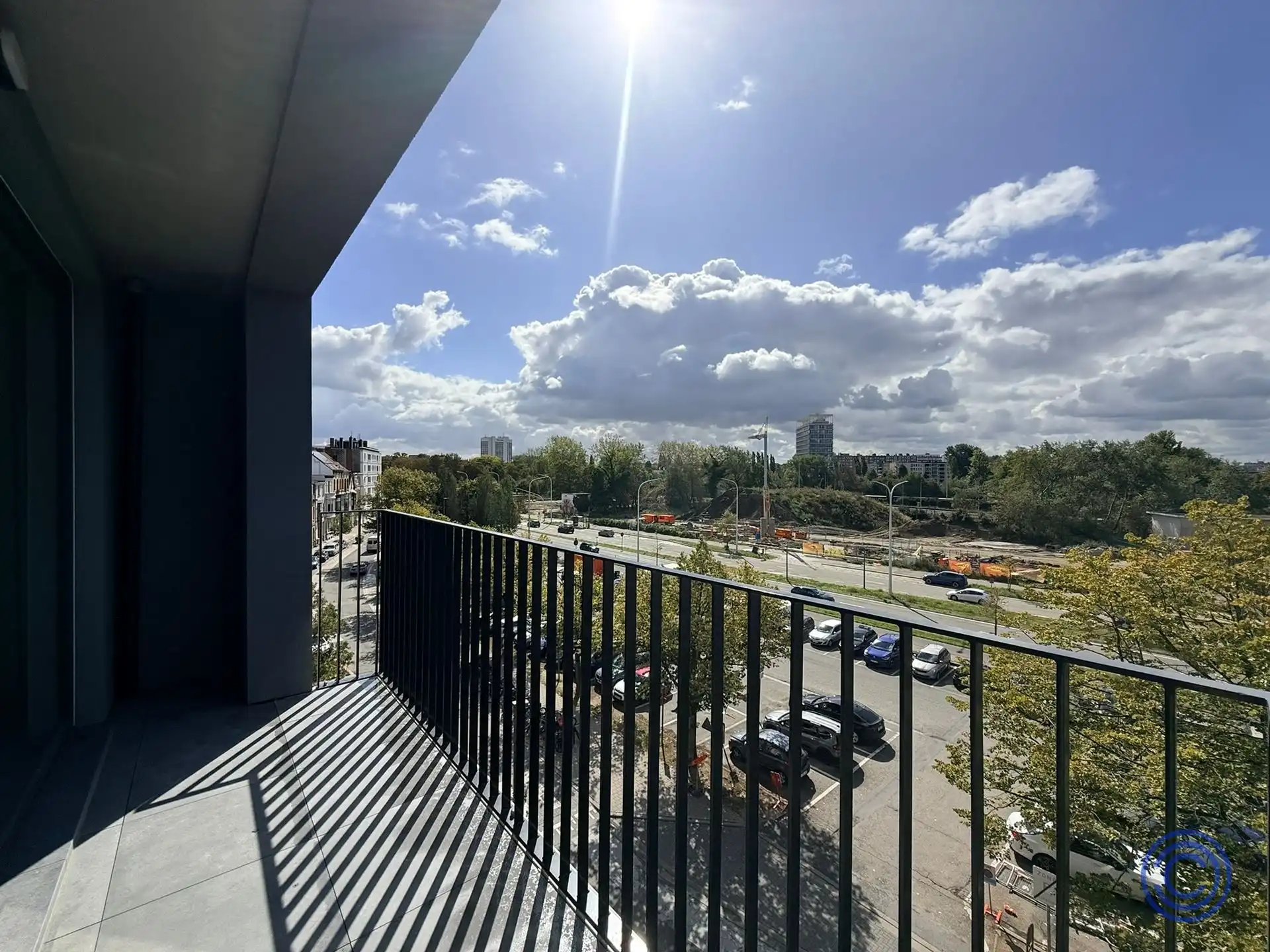 Exclusief nieuwbouwpenthouse met royale leefruimtes en uitzicht over toekomstig Pomppark Zuid foto 2