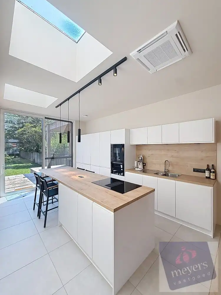 Moderne en energiezuinige gezinswoning met tuin te huur in Hasselt foto 4