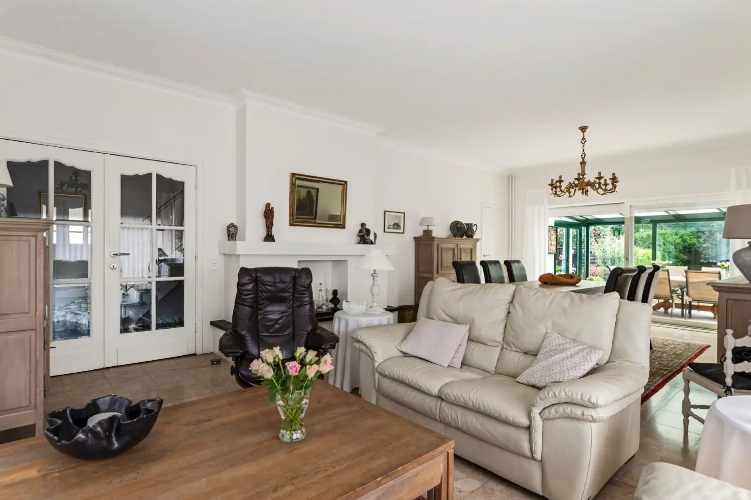 STATIGE VILLA OP PRACHTIG PERCEEL VAN 1.278 m²! foto 5