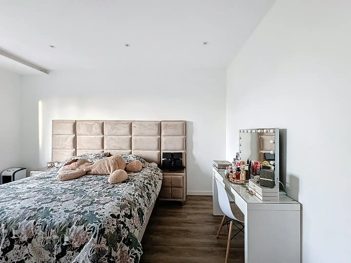 Volledig gerenoveerde,  centraal gelegen rijwoning in Tienen met tuin, terras en 3 slaapkamers foto 10