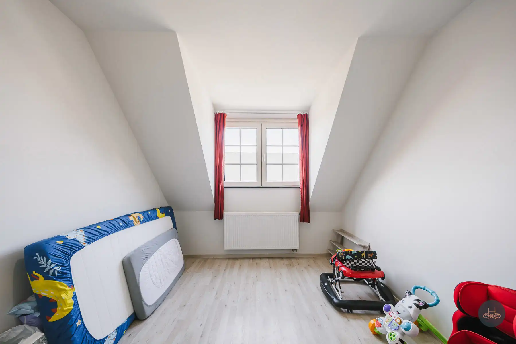 Ruim duplex appartement in centrum Baal foto 22