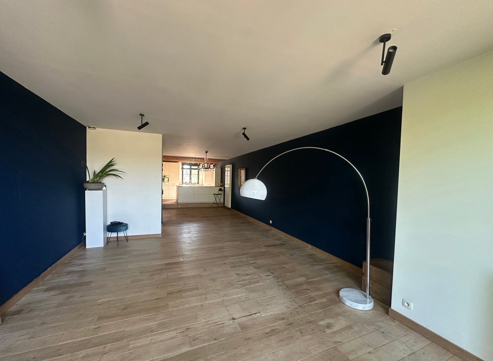 Polyvalente handelsruimte met tuin en triplex pal in centrum foto 7