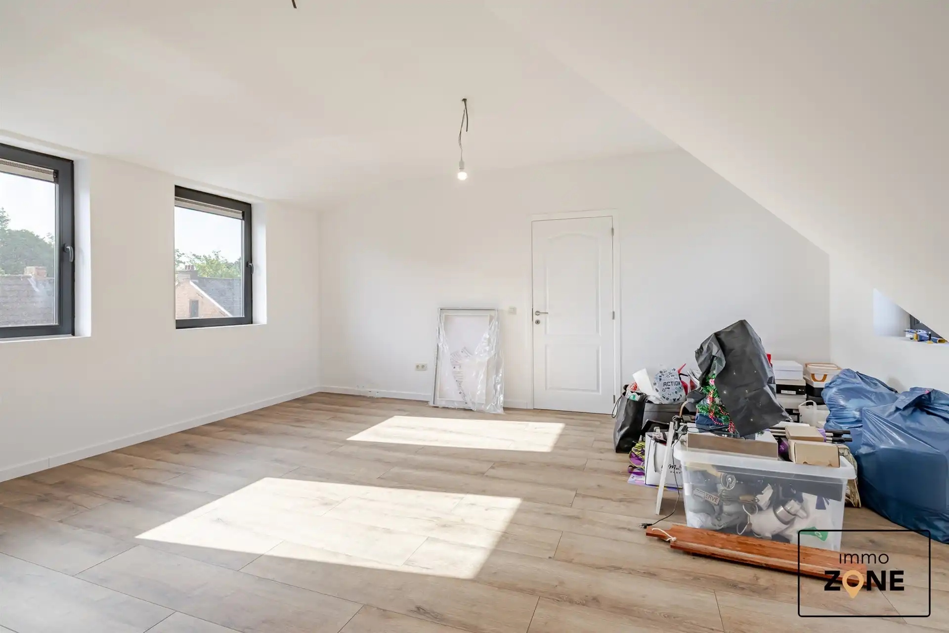 Karaktervolle handelswoning met ruim appartement in Hamme! foto 16