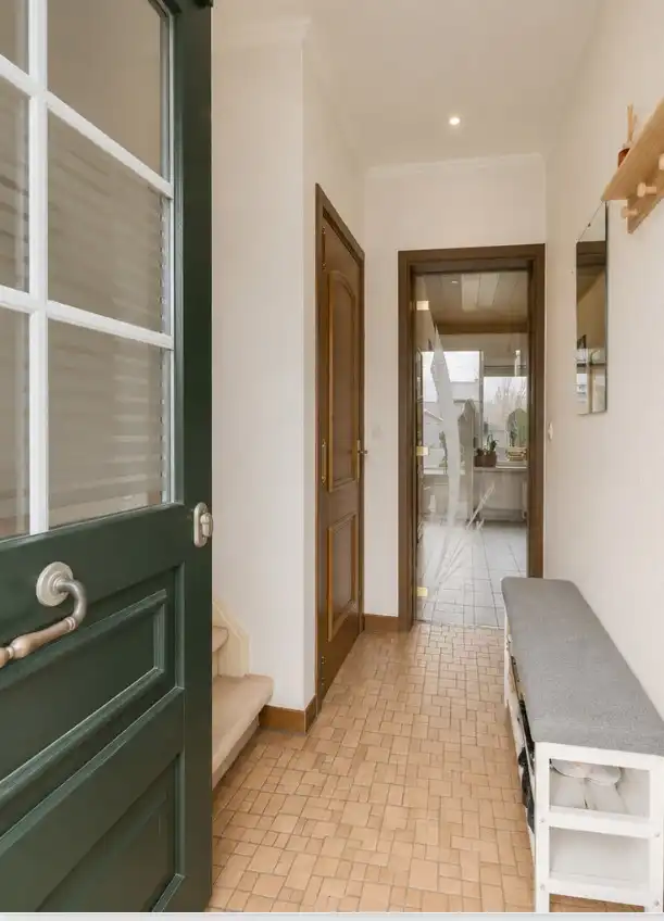Gezellige woning in een residentiële woonwijk! foto 3