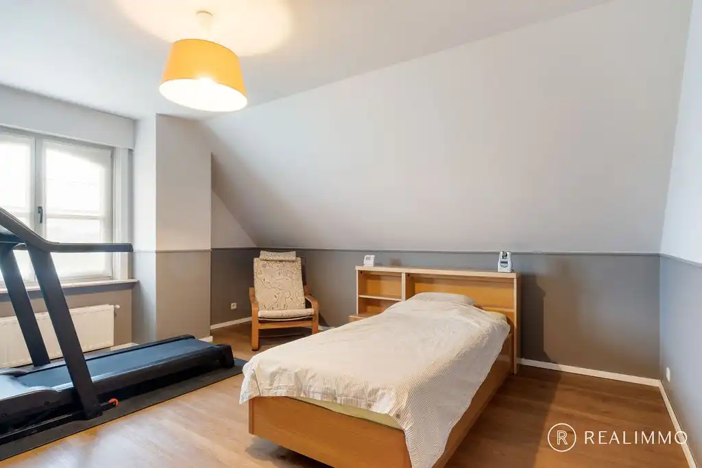 Ruime villa op 911m² in een rustige, groene omgeving te Sint-Eloois-Vijve foto 20