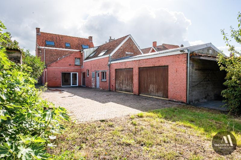 Charmante woning met 7 slpks op 1.395m² te Adegem foto 6