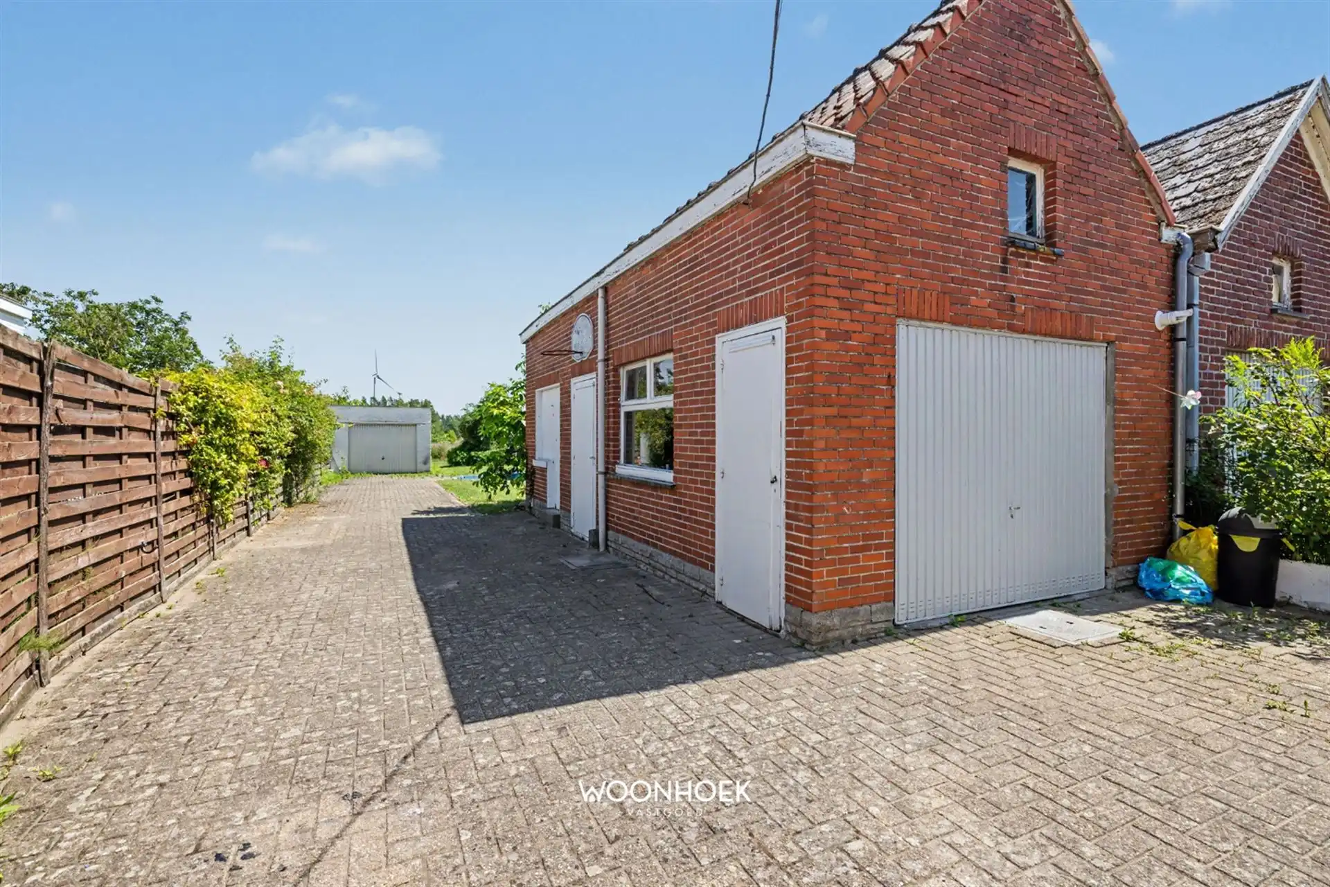 Riante woning met 3 slaapkamers in groene omgeving foto 17